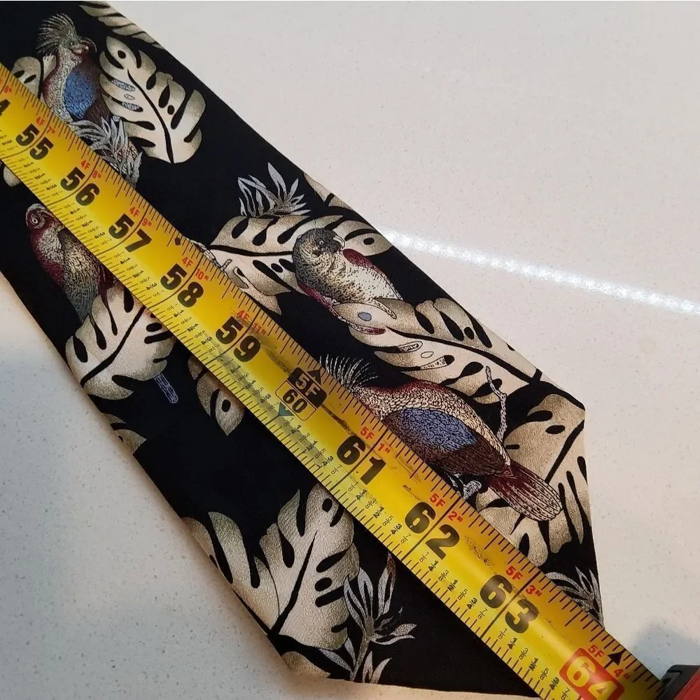 AMERICANA by MB Parrots Print Silk Tie